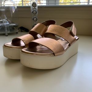 Steve Madden platform sandals